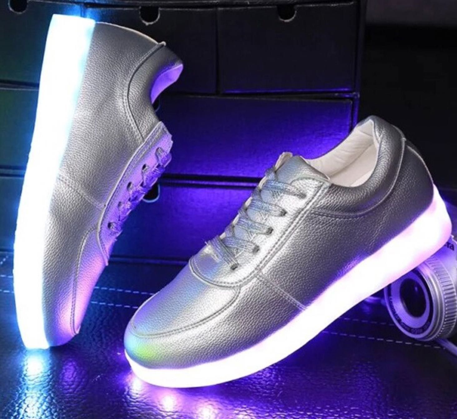 Srebrne Buty LED - Podświetlane Dyskotekowe - rozmiar. 38-40