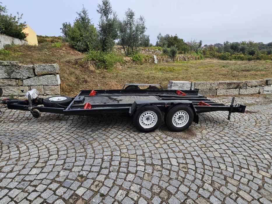 Atrelado Porta Carros