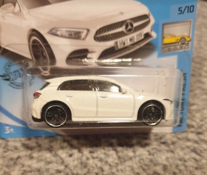 19 mercedes-benz A-class hot wheels