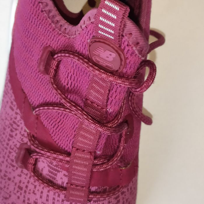 New Balance buty do biegania rozm.39 model WLAZRM