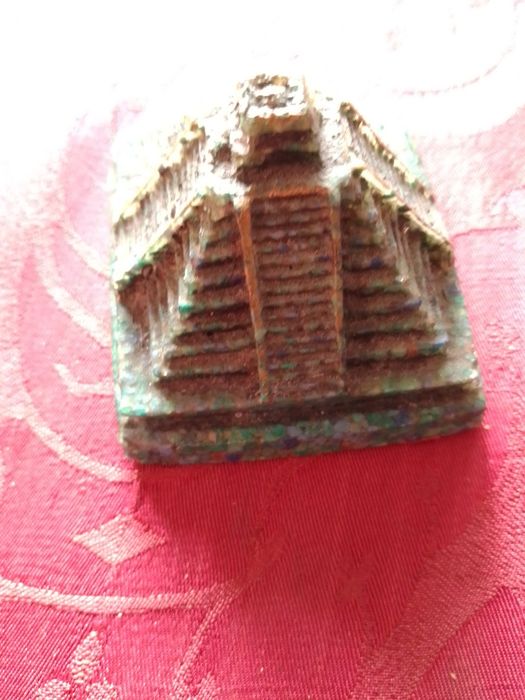 Deseja Pirâmide Mexicana?Pisa Papéis Pirâmide8E-P.Bébé Dormir2EDesde2E