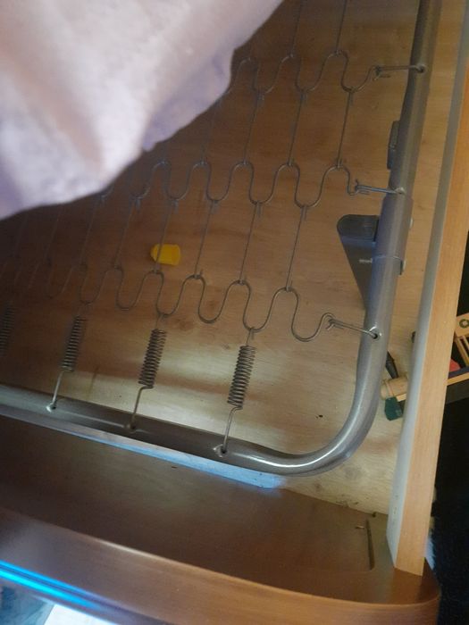 Кровать двухспальная ,дерево,Мдф, гарнитур