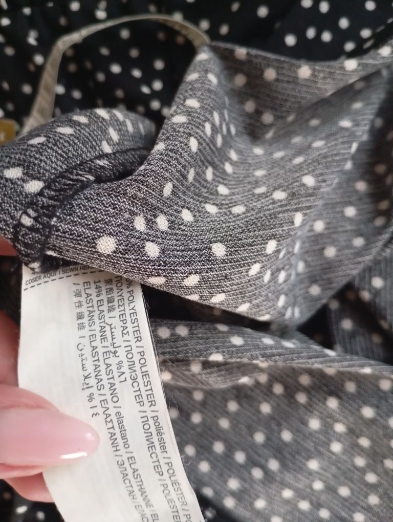 MANGO r.M kopertowa elegancka długa sukienka midi czarna w kropki
