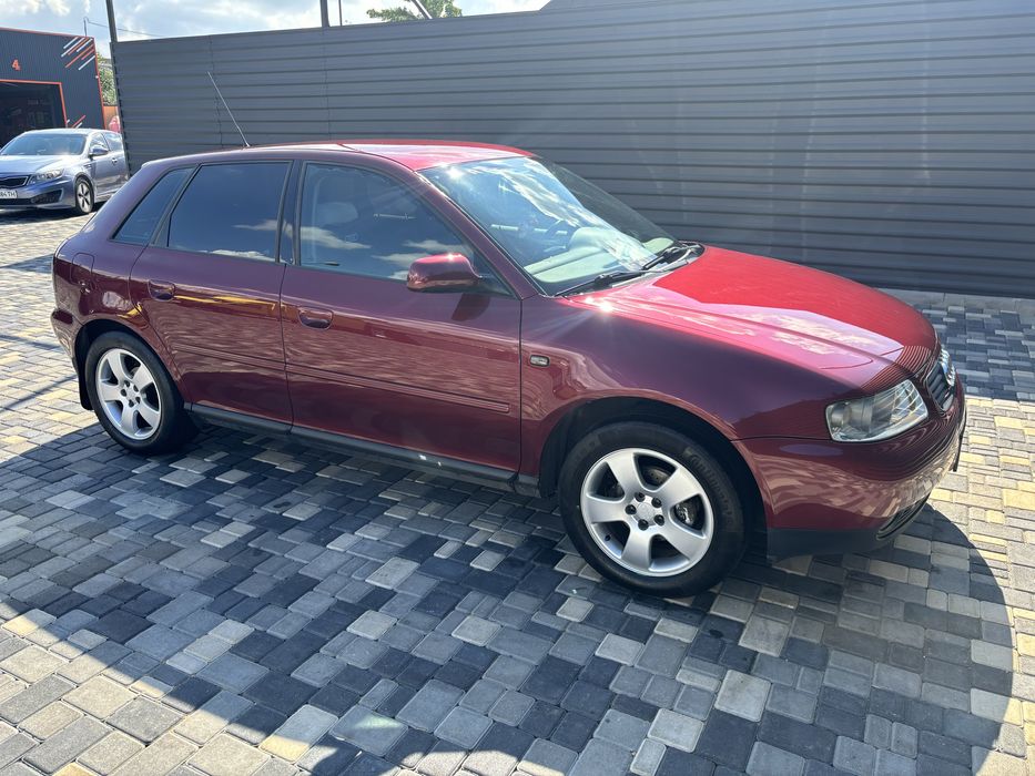 Продам Audi A3 8l