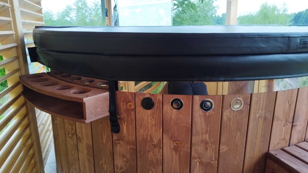 Balia ogrodowa z hydromasażem JACUZZI RUSKA BANIA