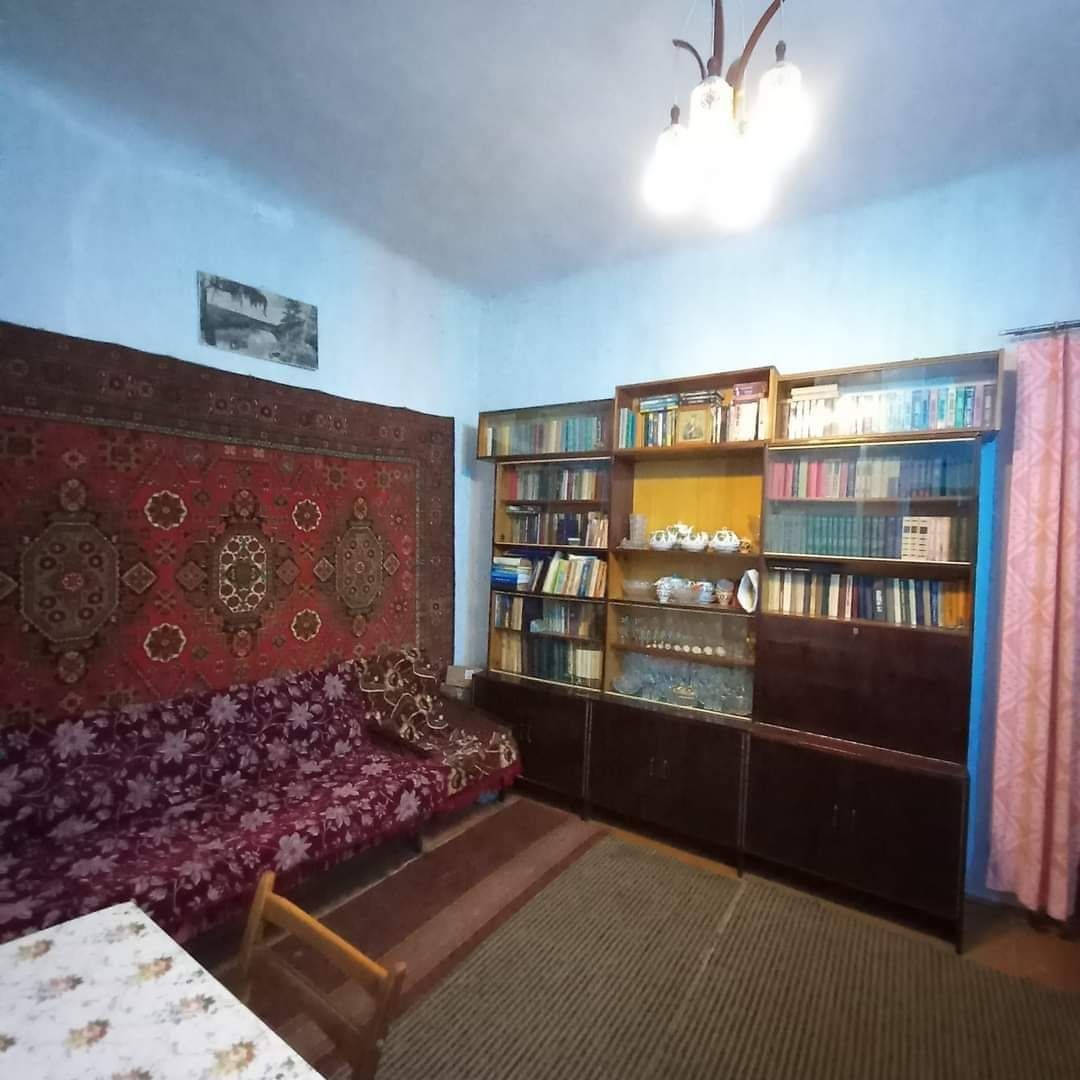 Будинок квартирного типу Центр