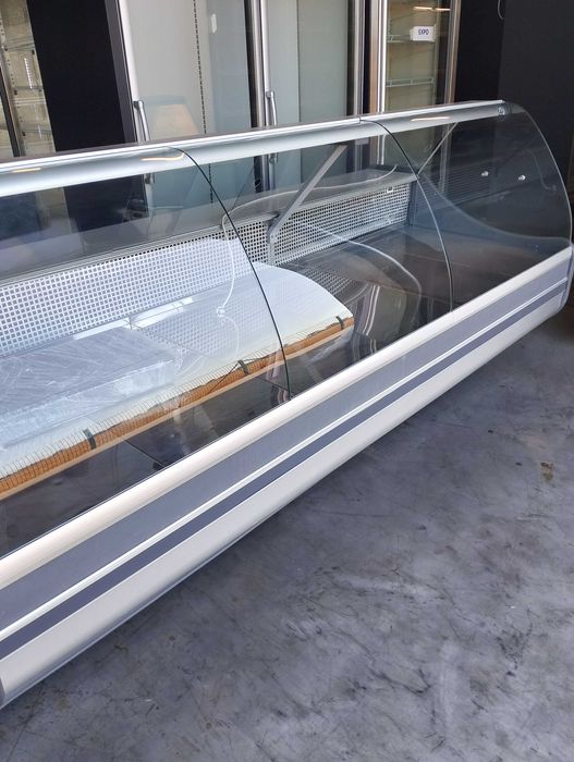 Lada chłodnicza, lada mięsna, lodówka