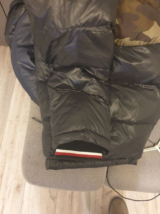 Чоловічий пуховік