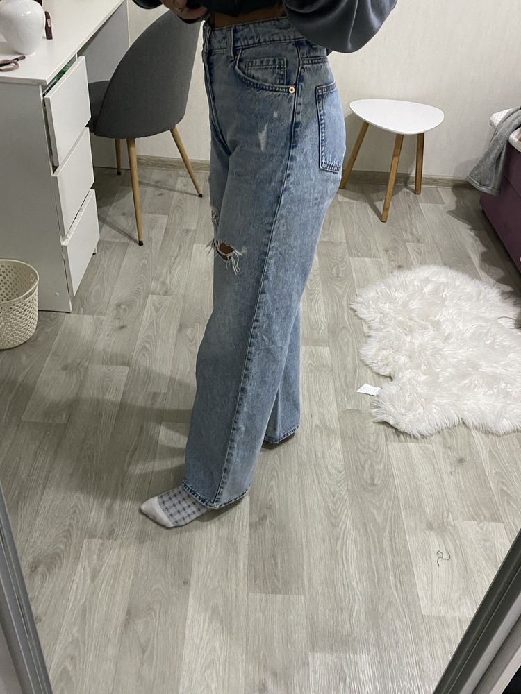 Широкі джинси H&M