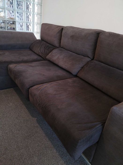 Sofá chaise longue castanho