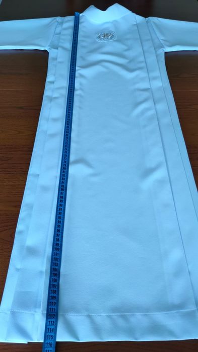 Alba komunijna dla dziewczynki. Stan idealny.