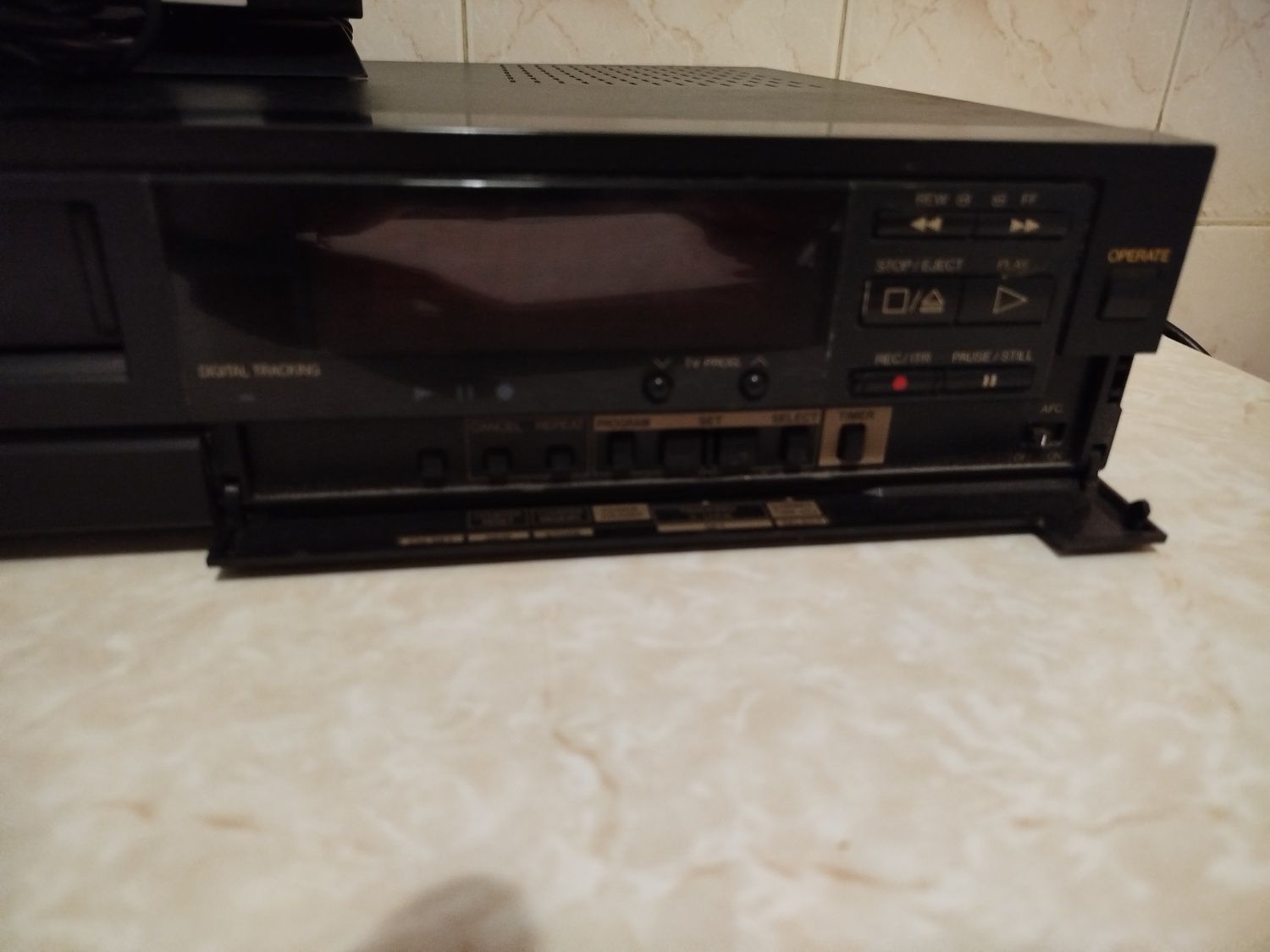 Продам Видеомагнитофон JVC