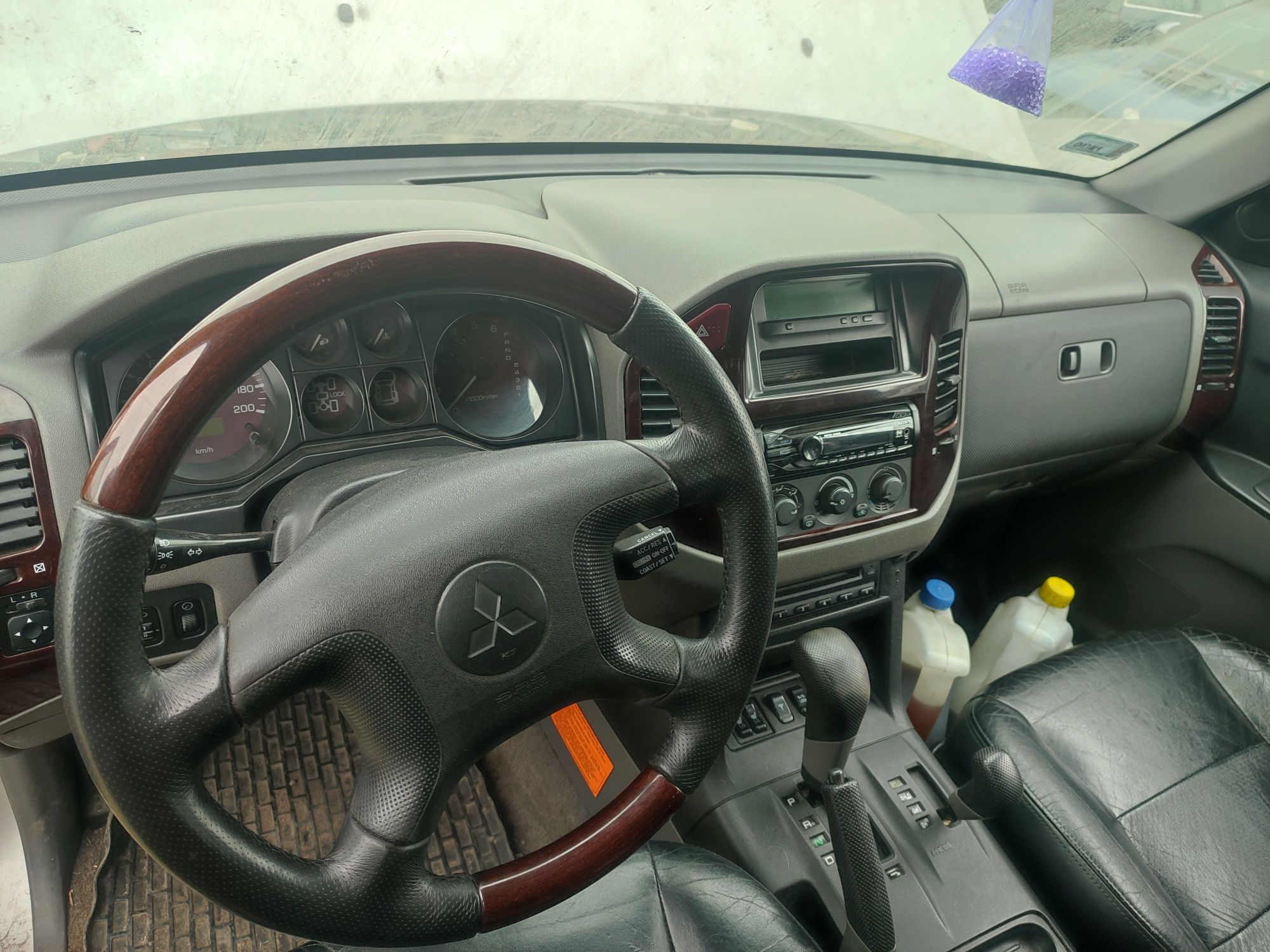 Mitsubishi pajero wagon3 2000гб автомат 3.2дизель