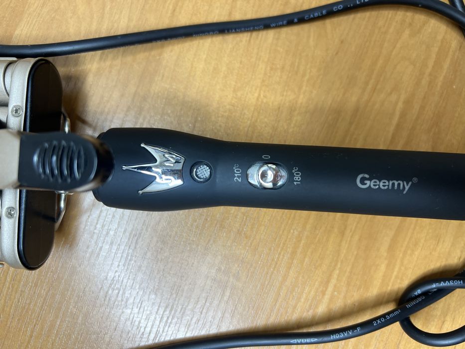 Щипці для волосся