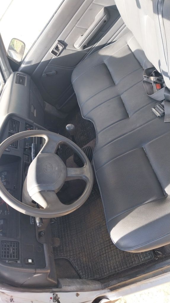 Toyota hilux 2.4