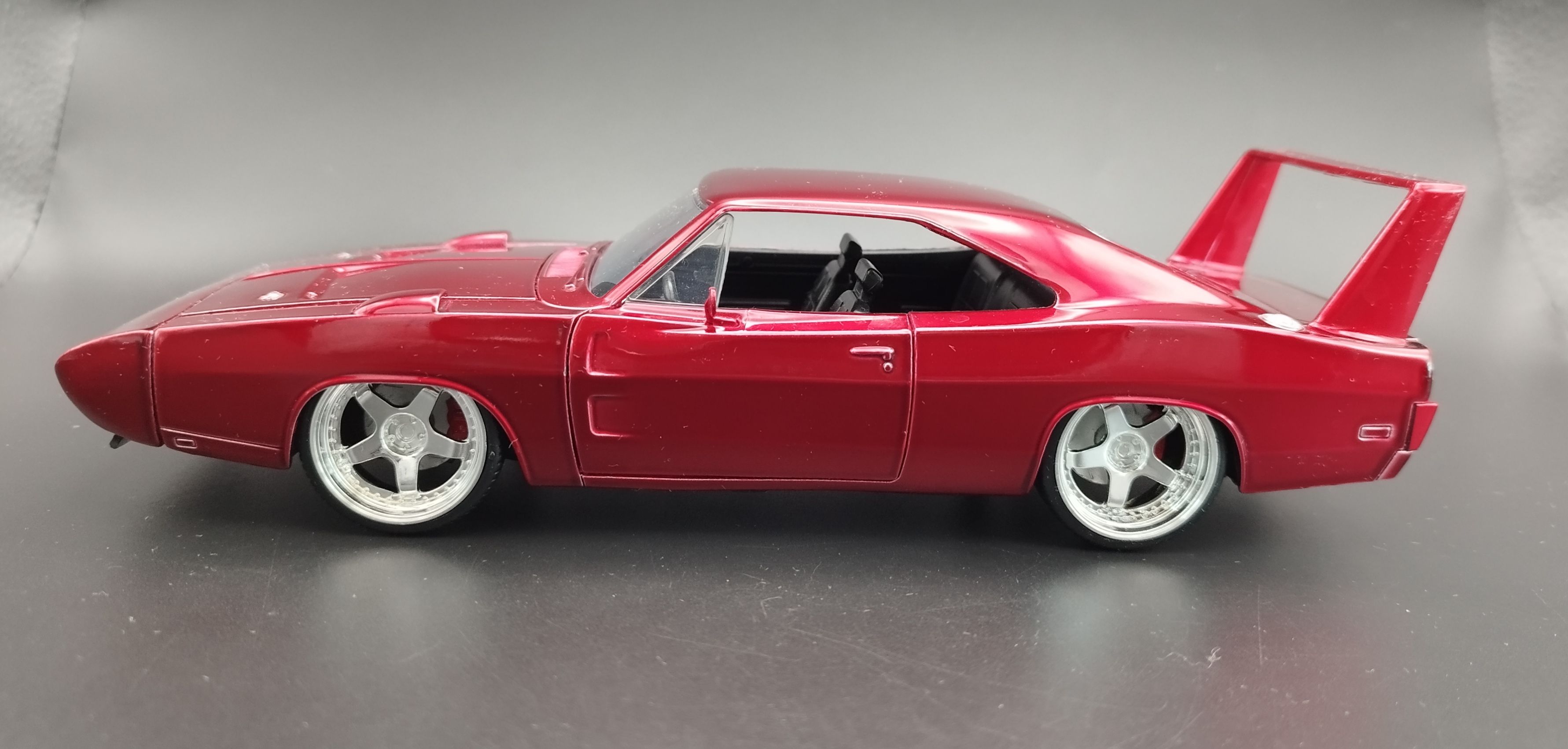 1:24 JadaToys1969 Dodge Charger Daytona Metallic Red Fast & Furious