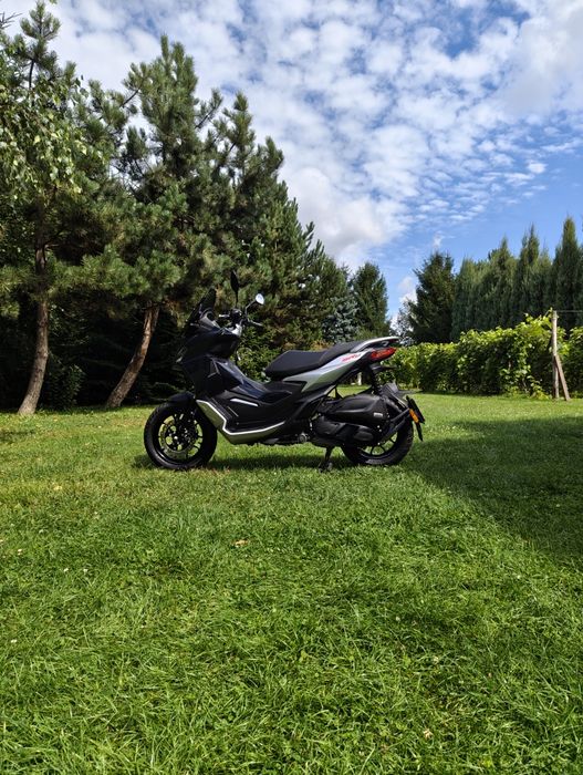 Aprilia SR GT 125