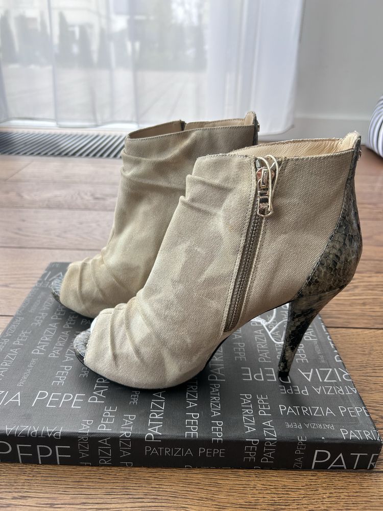 Patrizia Pepe cudne beżowe botki letnie peep toe r. 40