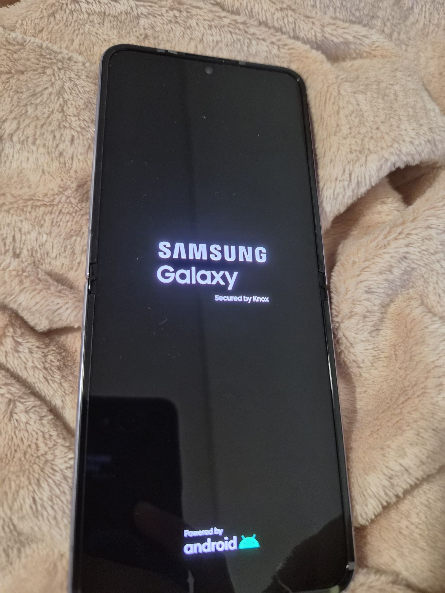 Samsung Galaxy flip z4, 5g, 256 Gb
