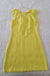 Vestido mini, tecido elástico, cor amarelo com folhos, tamanho S