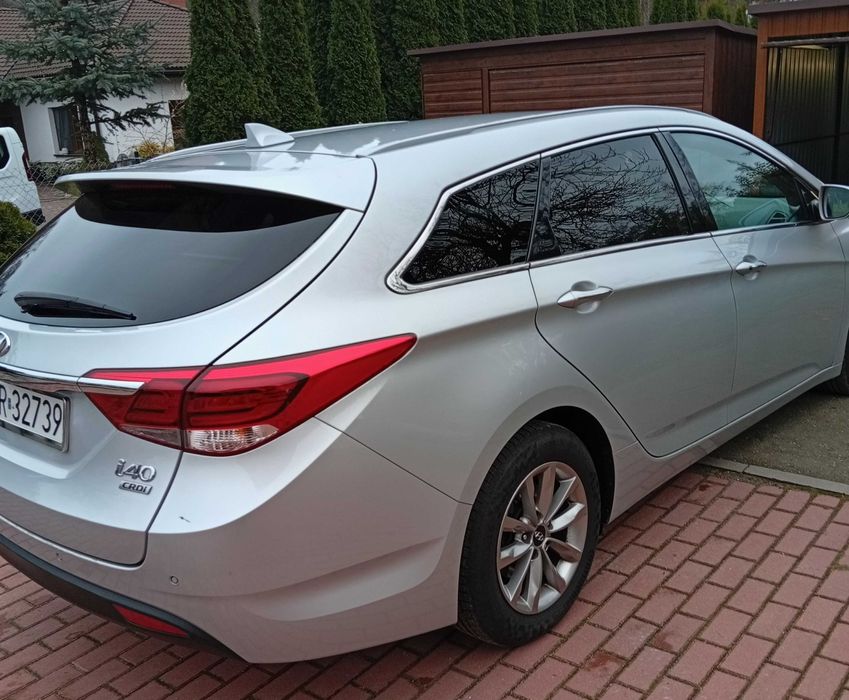 Auto  marki  HYUNDAI   I40