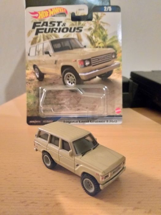 Toyota Land Cruiser FJ60 (Fast & Furious) - Hot Wheels Premium