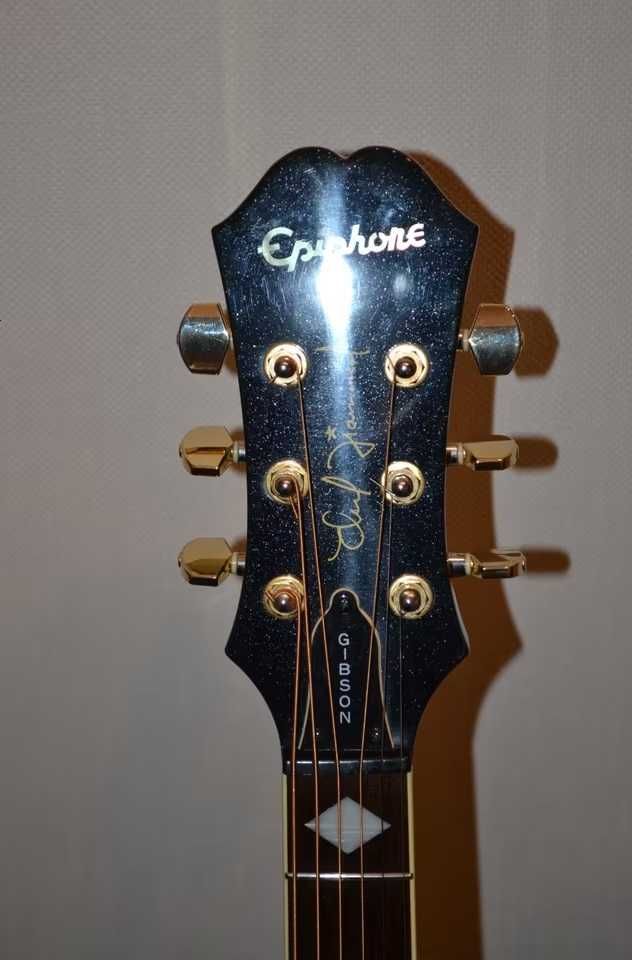 Gitara akustyczna Epiphone SQ w świetnym stanie z futerałem