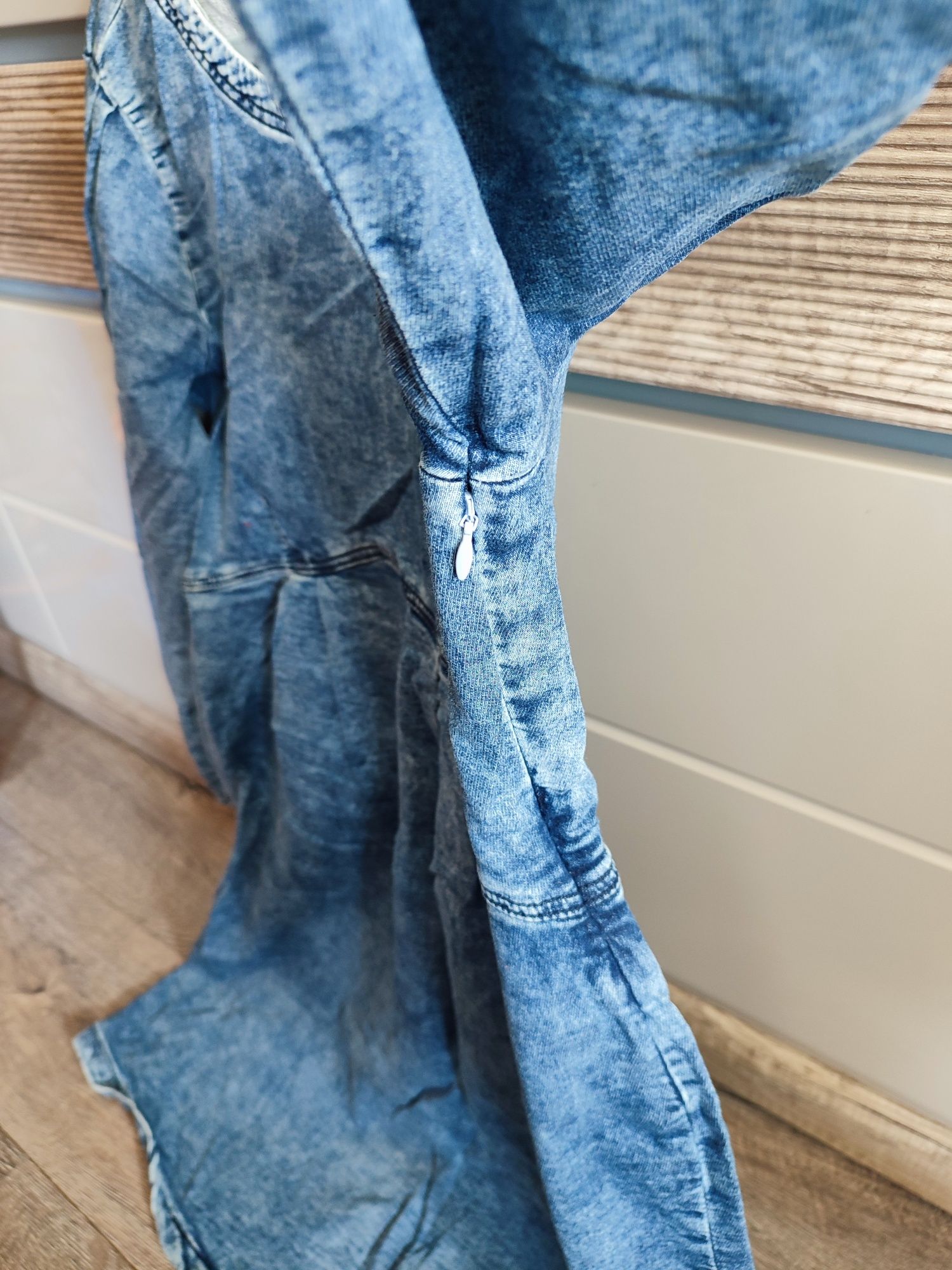 Ciążowa sukienka jeansowa 46