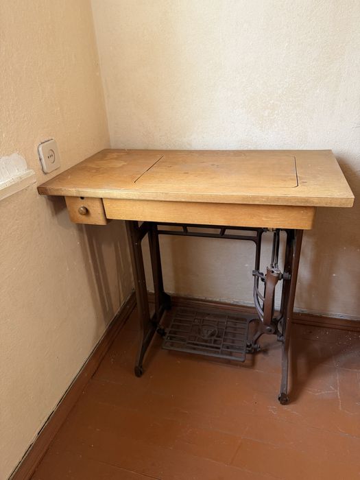 Швейна машина фінської компанії Oy Tikkakoski Ab.