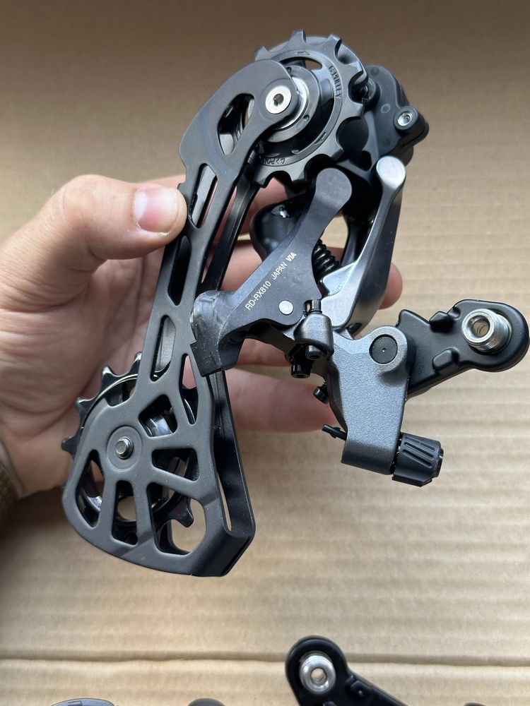 Перемикачі Shimano GRX RX810 та 812 на гревел