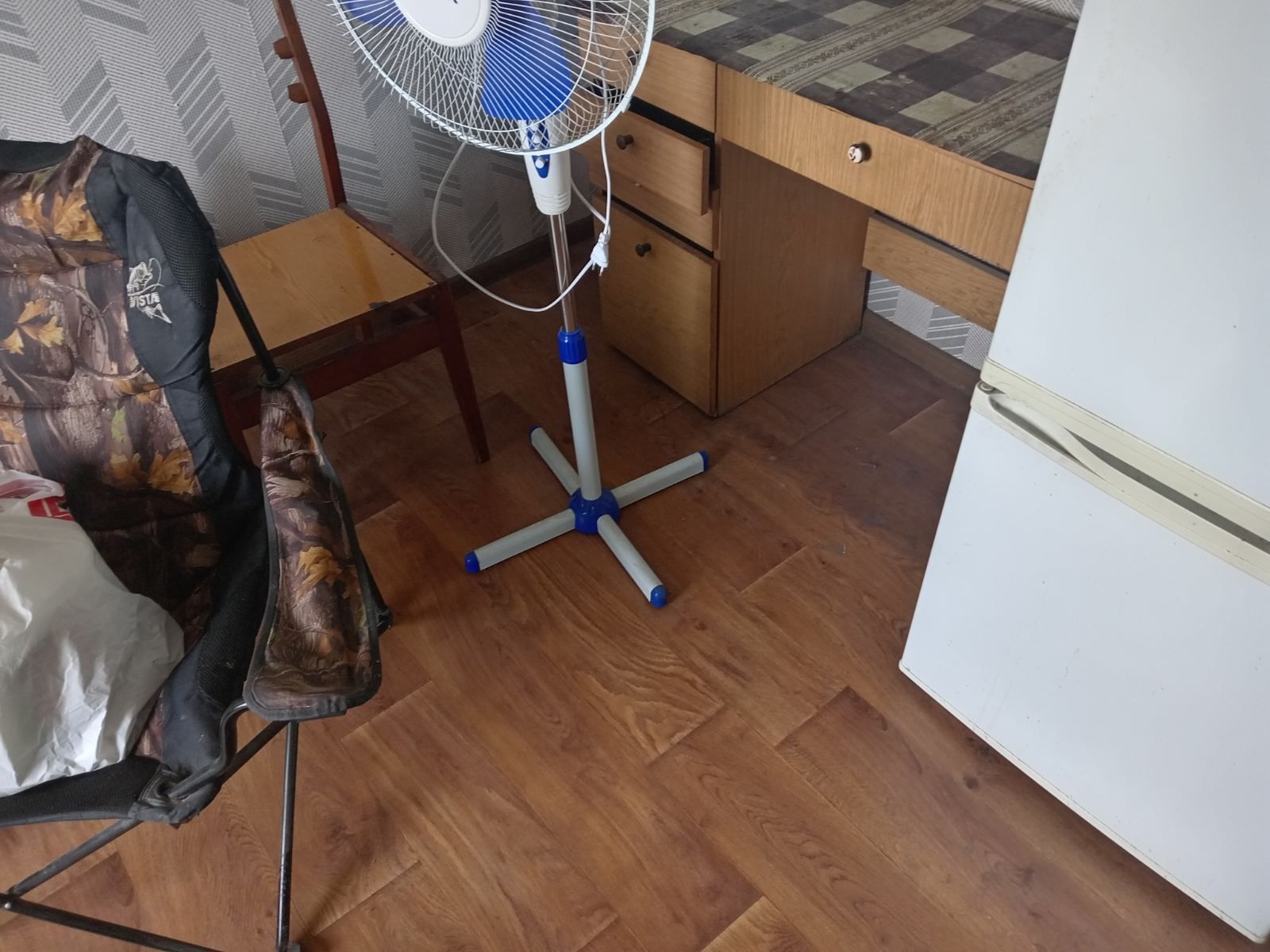 Терміново продам кімнату в гуртожитку.Молодіжне.Вул Т.Бульби.