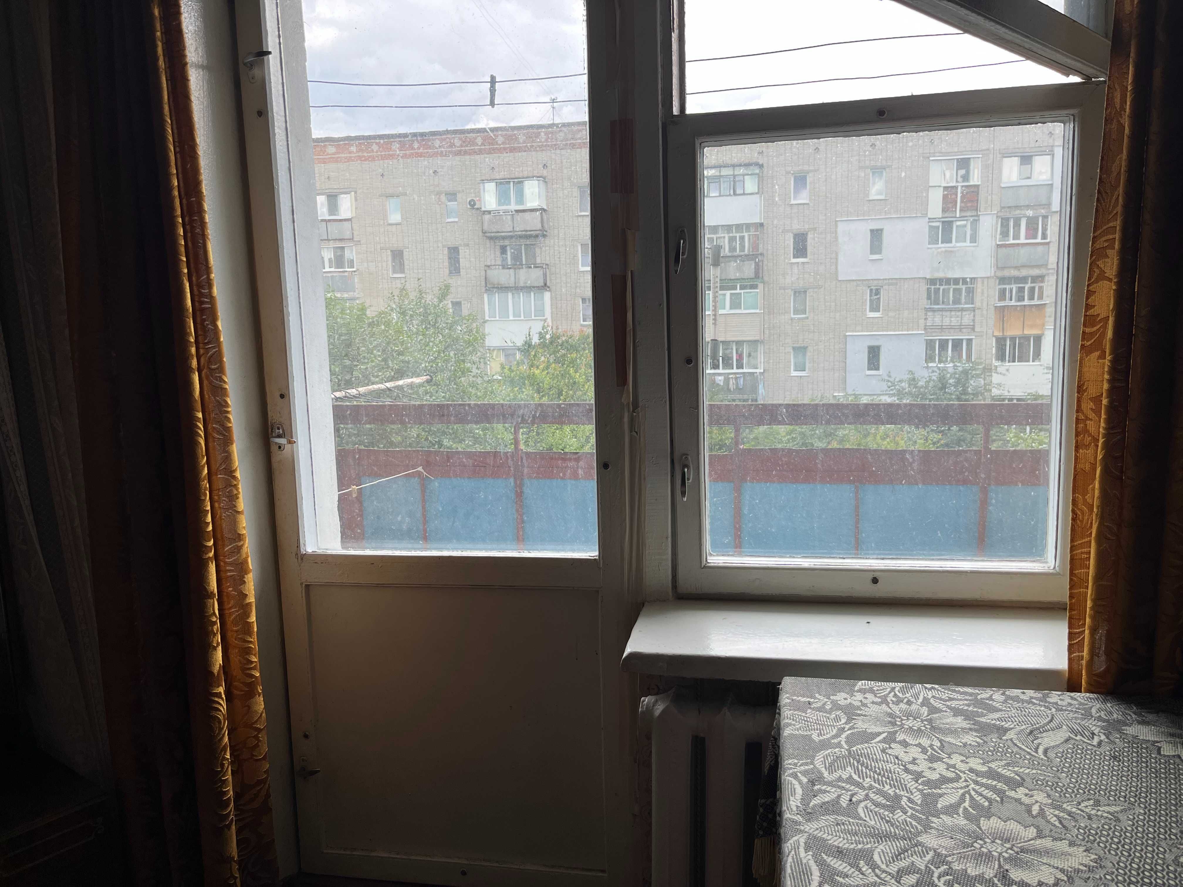 Продам 3 к. квартиру, р-н "7-вітрів",вул.Клубна,119