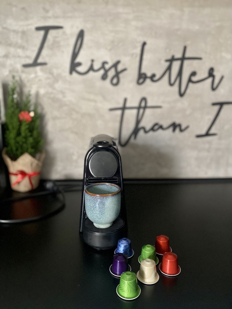 Ekspres Nespresso Essenza Mini