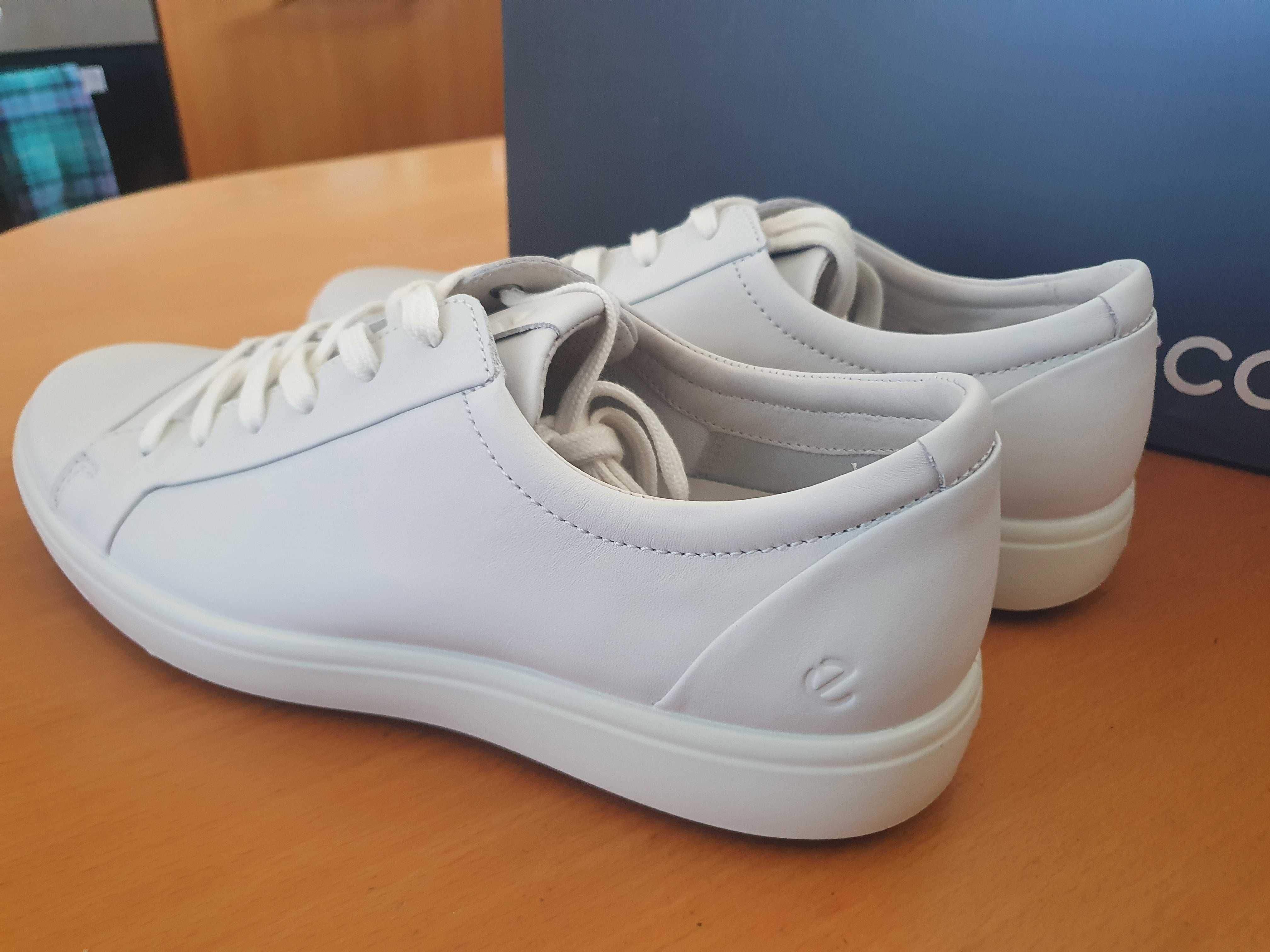 Buty Ecco Soft 7 M klasyczne skórzane białe  44 EU  28 CM