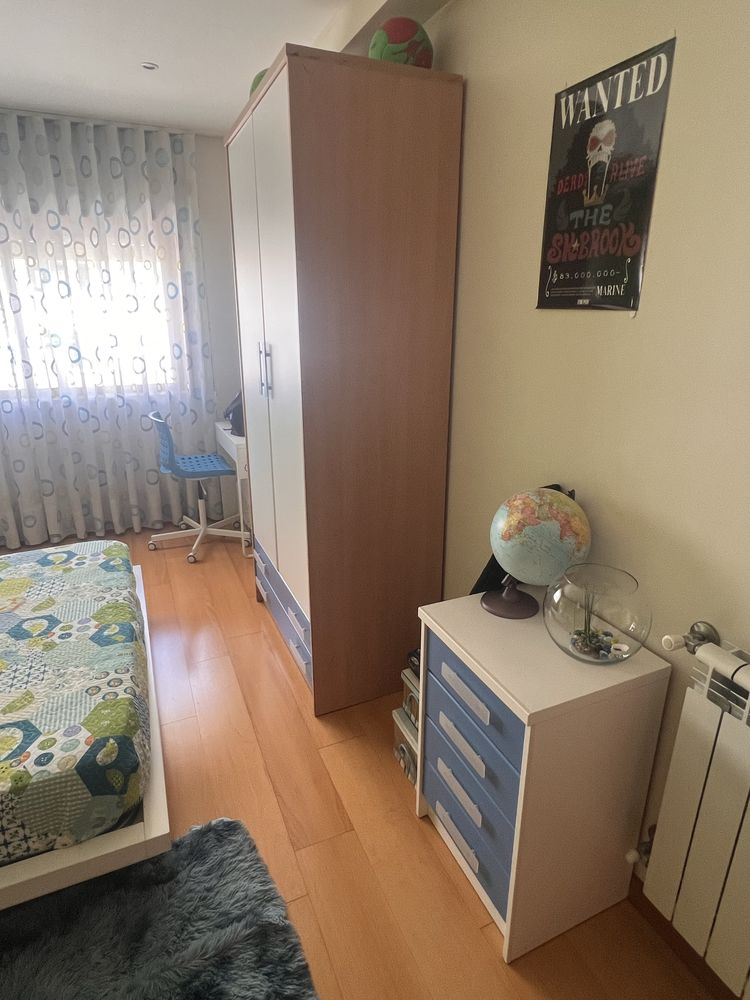 Quarto como novo - vendo só a dinheiro