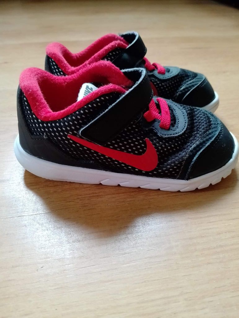 Buty Nike 23,5  wkładka 14,5