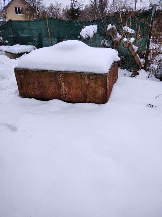 Продам бак,бочка,куб,ємність з нержавійки 2куб.