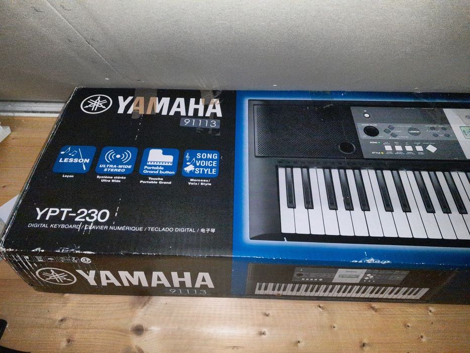 Keyboard yamaha ypt 230