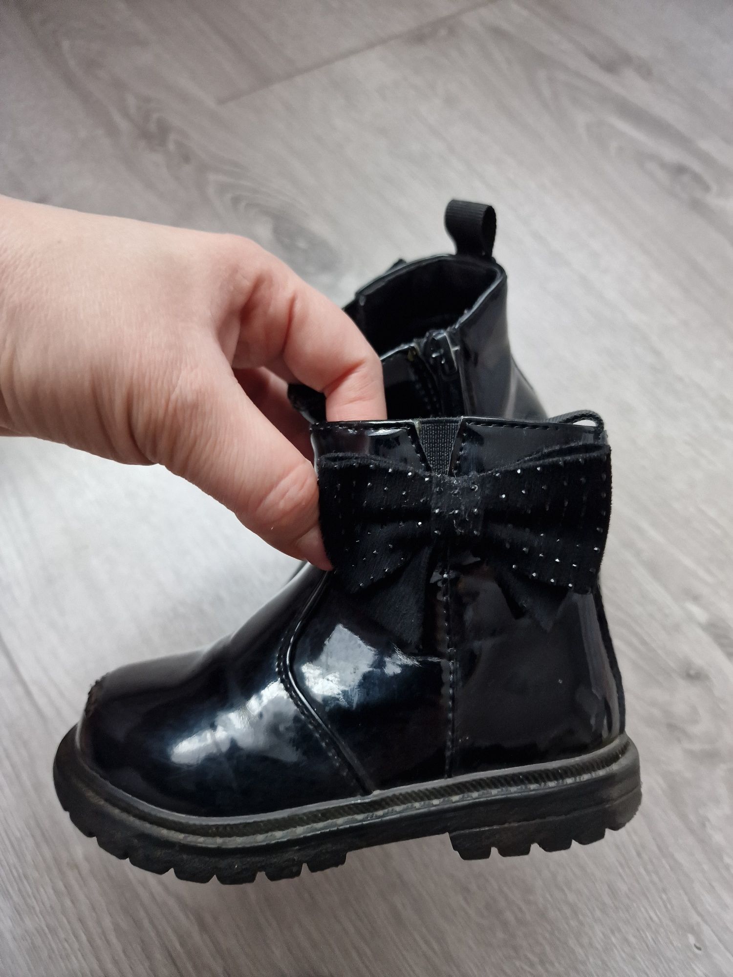 Zestaw bucików botki/kozaki CCC i adidaski deichmann 21/22