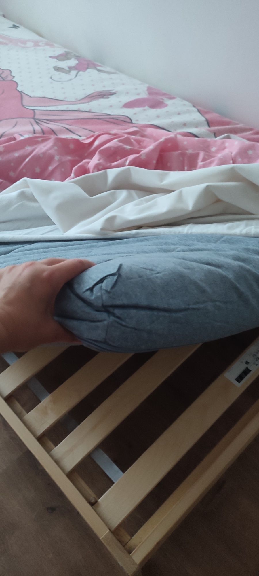 İkea Cama frame board e colchão 3-em-um