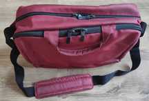 Torba Tucano Loop do notebooka 15,6" i MacBooka Pro/Air 13" (bordowa)