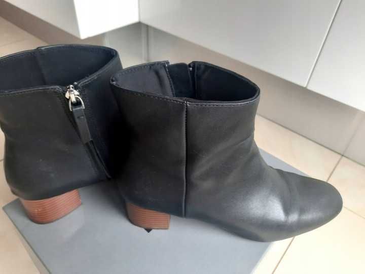 RESERVED super botki czarne r.40