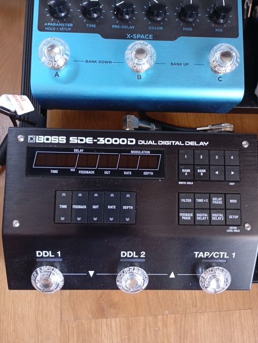 Pedal Dual delay Boss SDE-3000.