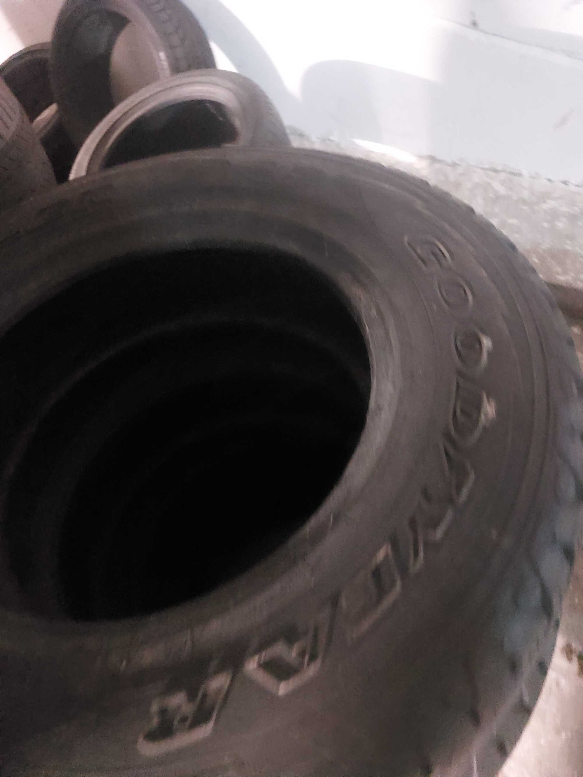 245 75 r 17 Goodyear Wrangler 245/75/17