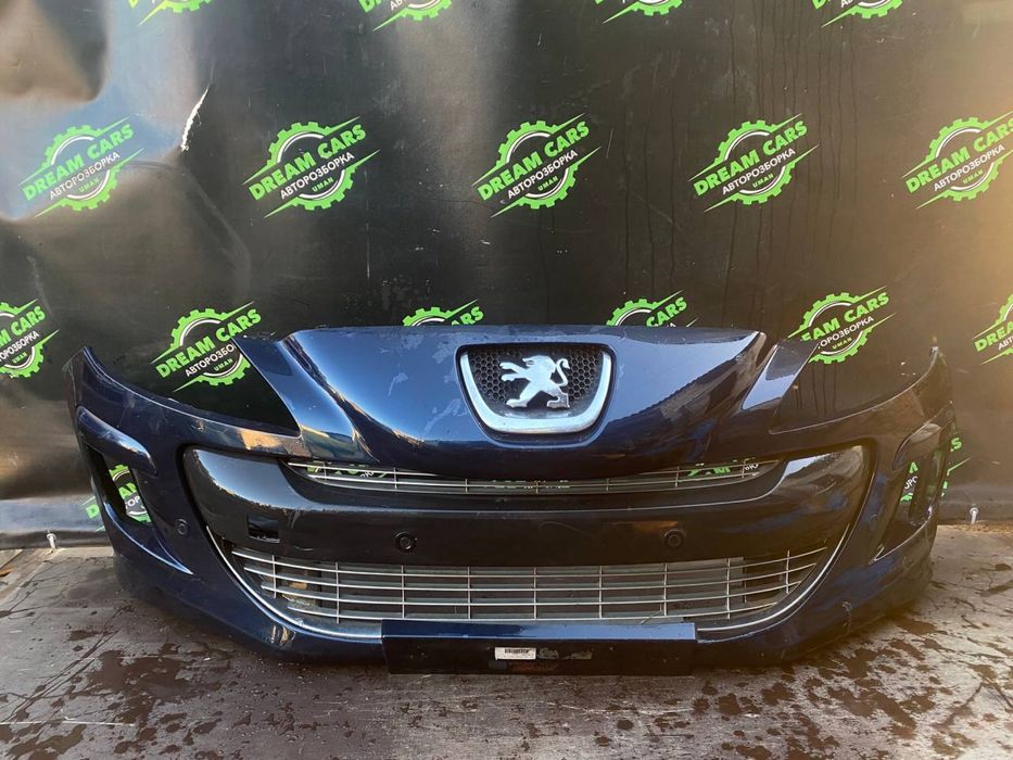 Бампер передній Peugeot 308 SW Пежо 308 паяний