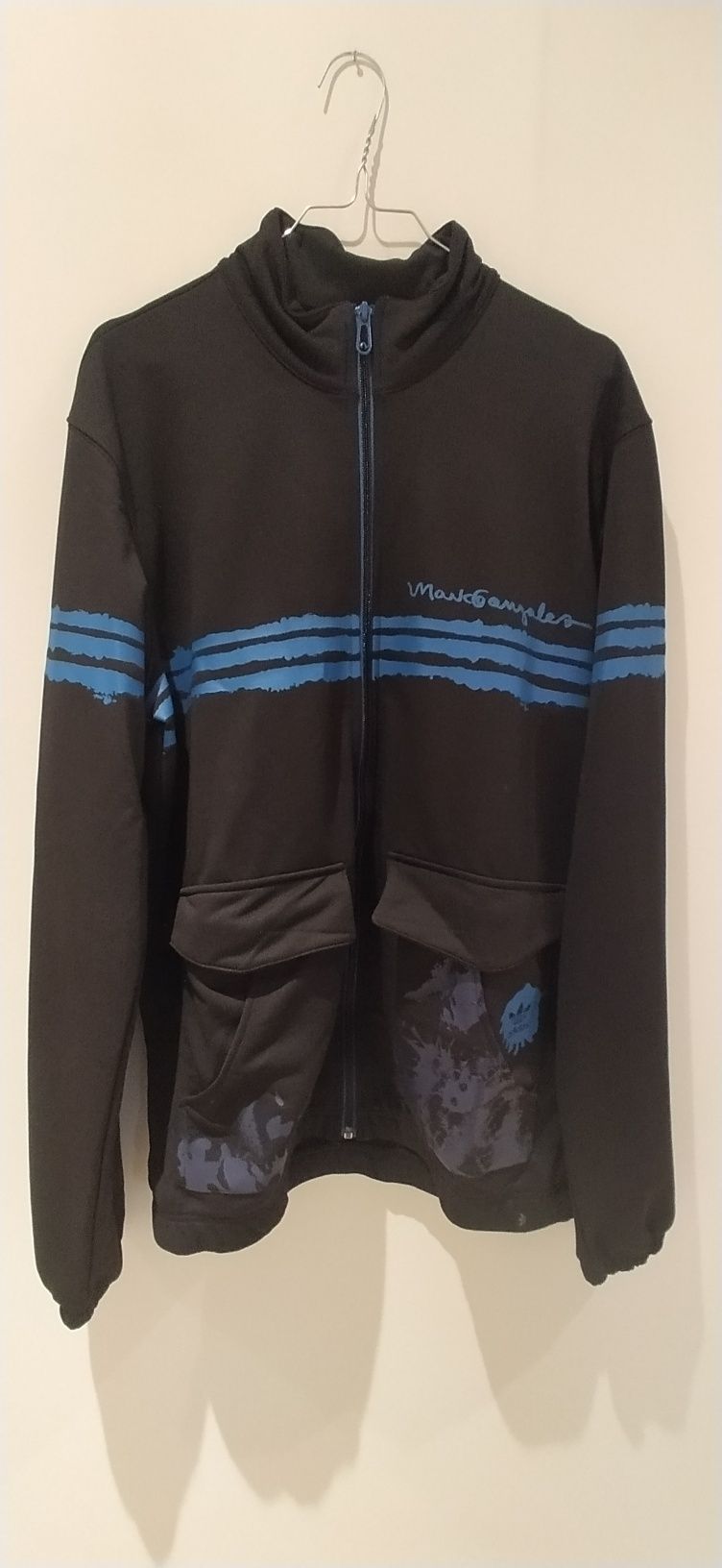 Casacos Adidas como novos