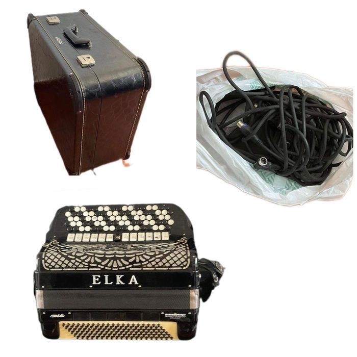 Vende acordeão ELKA, acordeão ROLAND FR-1, trompete YAMAHA