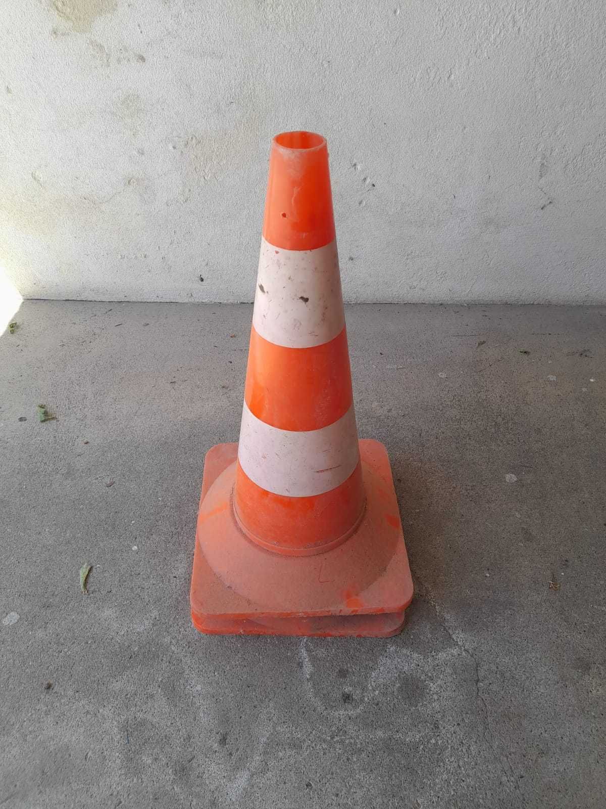 Cones de Sinalização