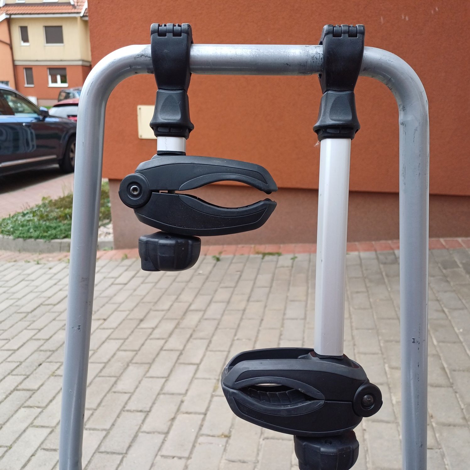 Bagażnik rowerowy thule  na hak G2 920
