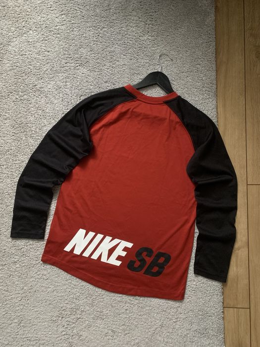 Лонгслів Nike SB чоловічий б/в